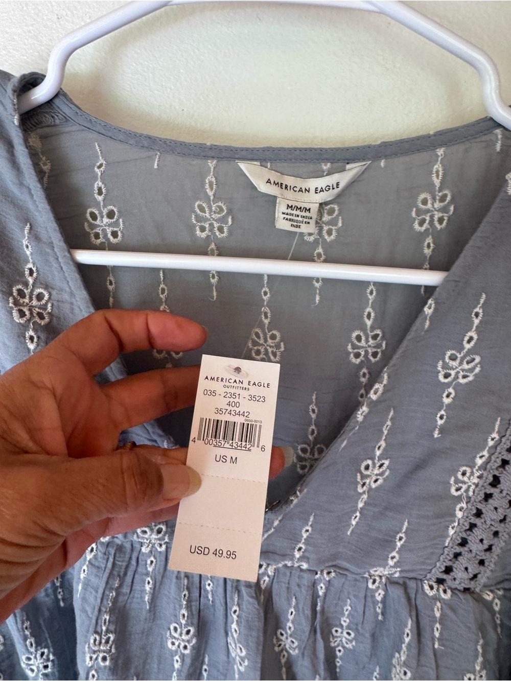 American Eagle blue eyelet Boho Lace-Trim Peasant Blouse size medium NEW! - Picture 4 of 11